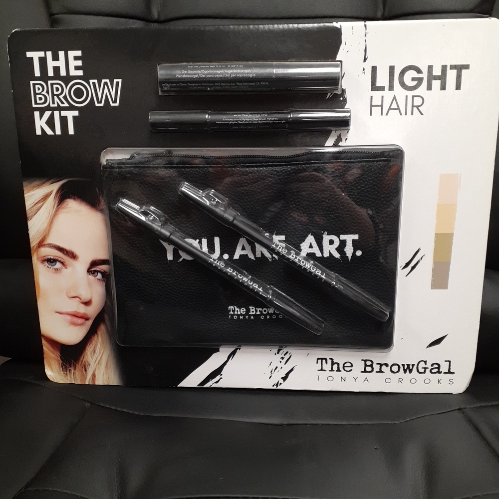 The Brow Kit by The BrowGal Tonya Crooks for Light Hair - New in Packaging!